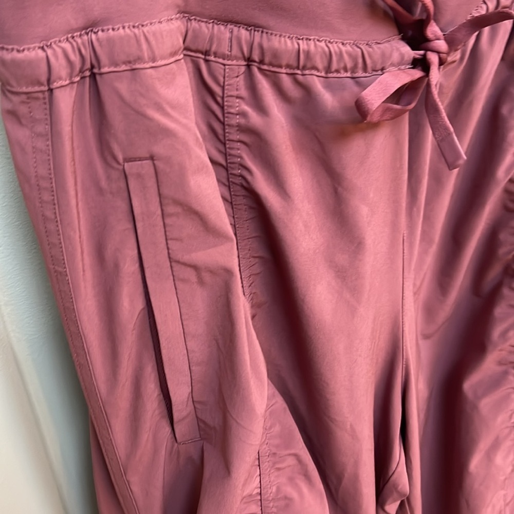 Women’s Athleta Attitude Pants - Picture 3 of 3